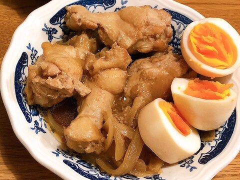 ポン酢だけで超簡単☆手羽元とゆで卵の煮物